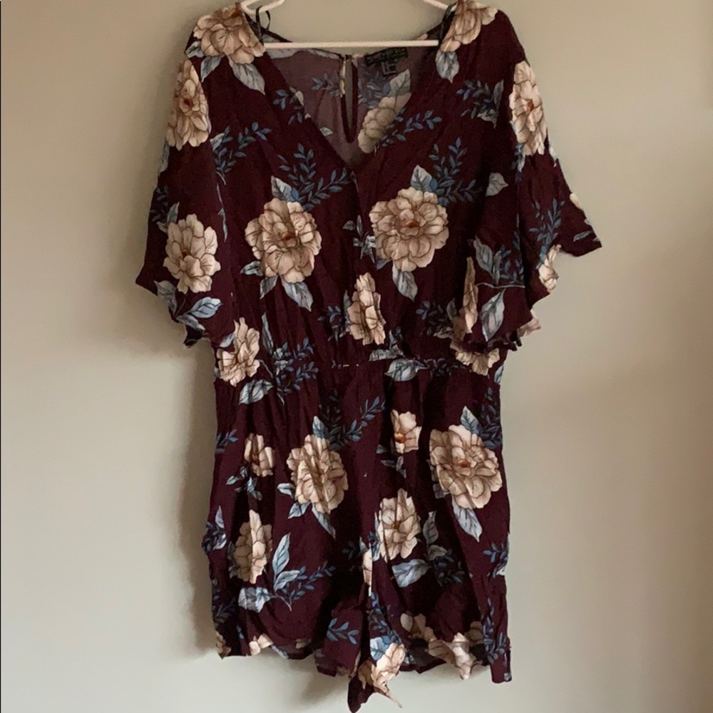 NEW Forever 21 Maroon Floral Romper